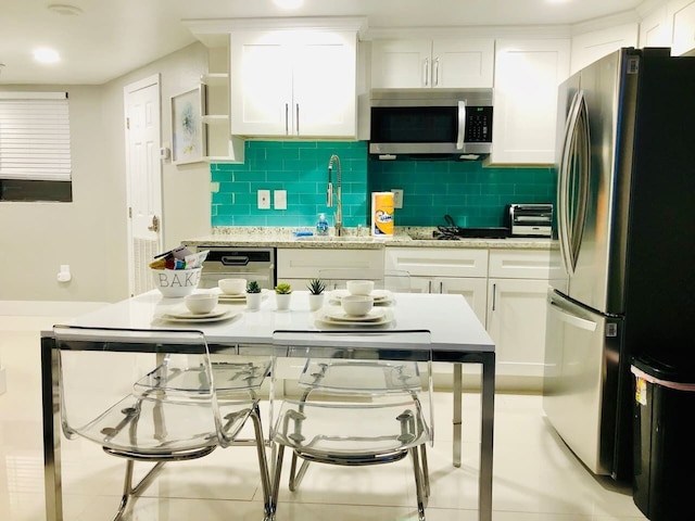 レイク & プール ビュー 1 マイル フロム ユニバーサル