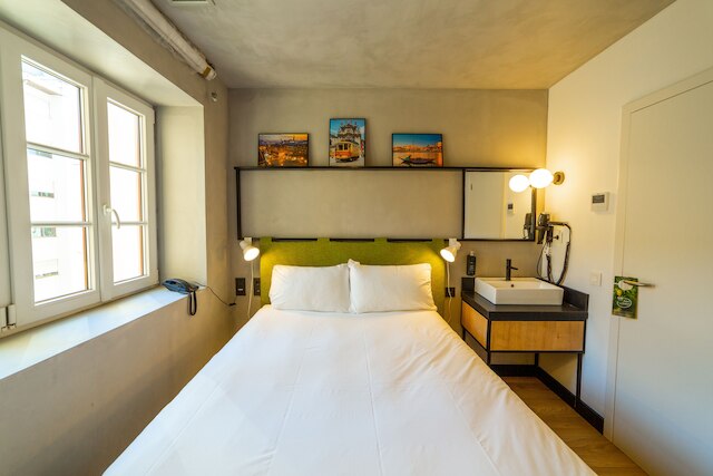 イビス ポルト セントロ メルカド ボリャオ