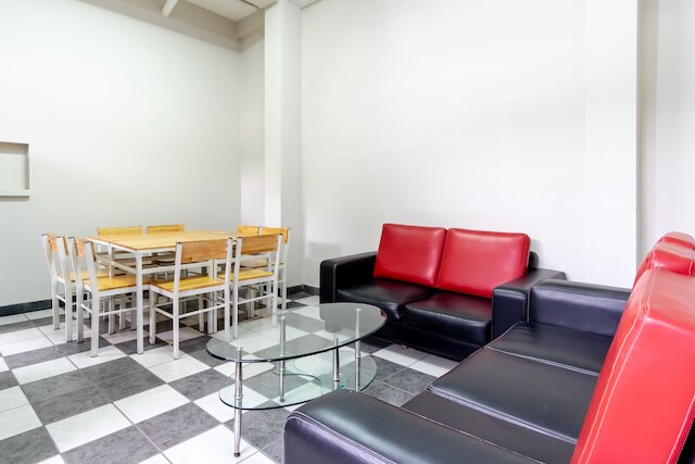 スポット オン 2272 シトラ アーケード レジデンス シャリア