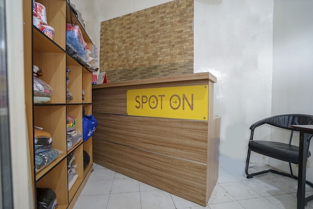 スポット オン 2294 メガ コスト