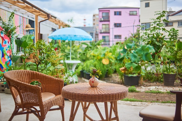 ゲストハウスとカフェと庭 ココルーム