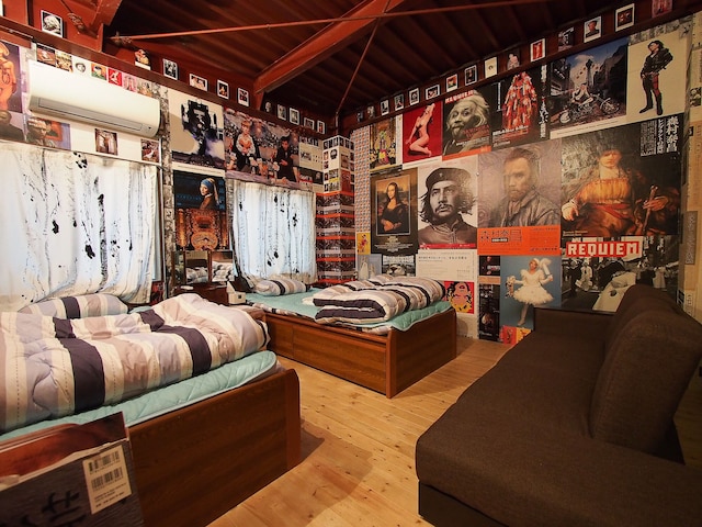 ゲストハウスとカフェと庭 ココルーム