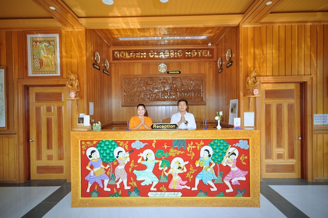 ゴールデン クラシック ホテル バガン