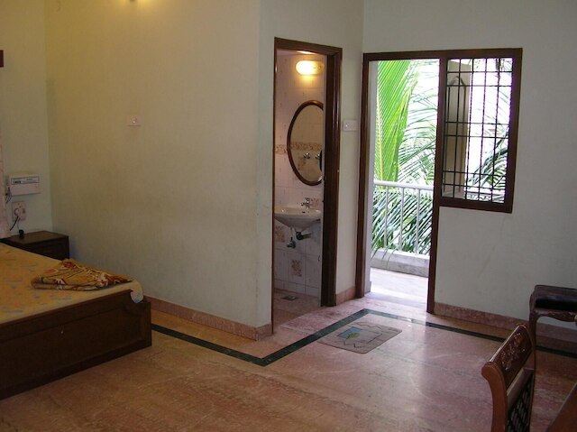 ロイズ ゲスト ハウス クリシュナ ストリート T. ナガー