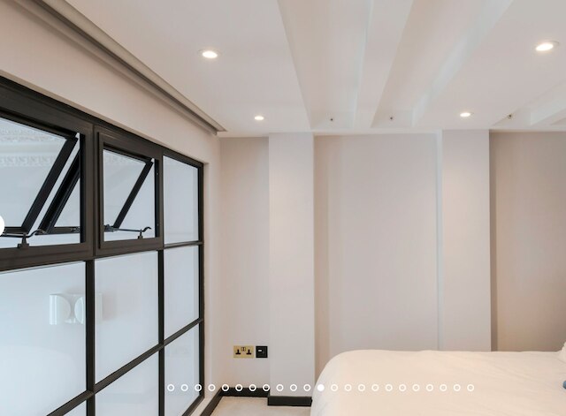 ザ ベンガル タイガー : 2 ベド アパートメント リッチ ウィズ チャラクター