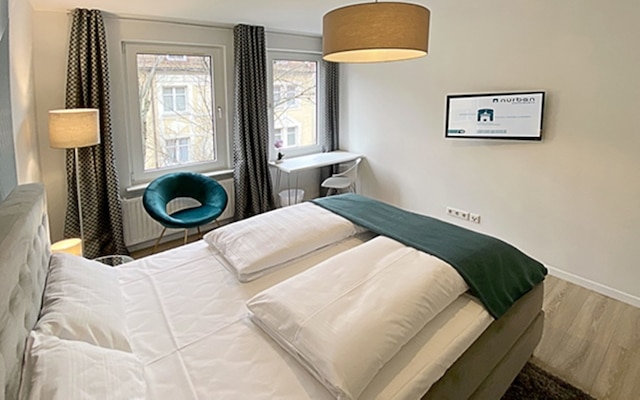 ナーバン アパートメンツ シティ