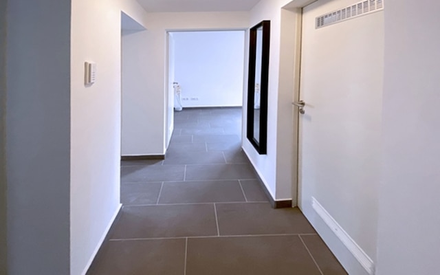 ナーバン アパートメンツ シティ