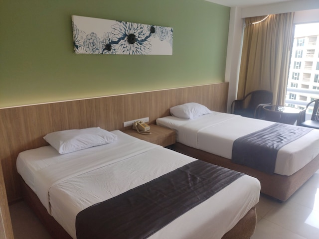 ホテル メトロ イン