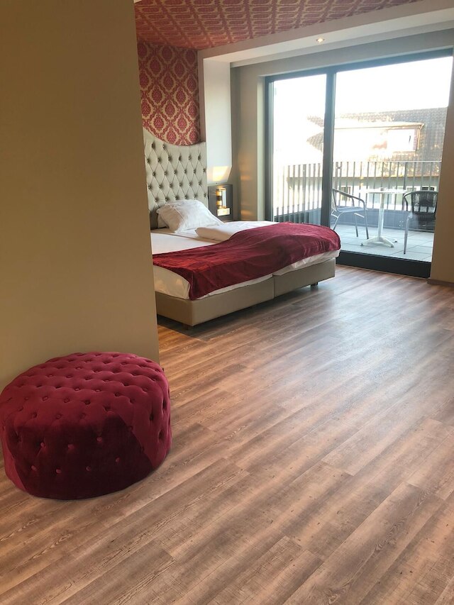 ホテルアテンケルスターバッハエアポート