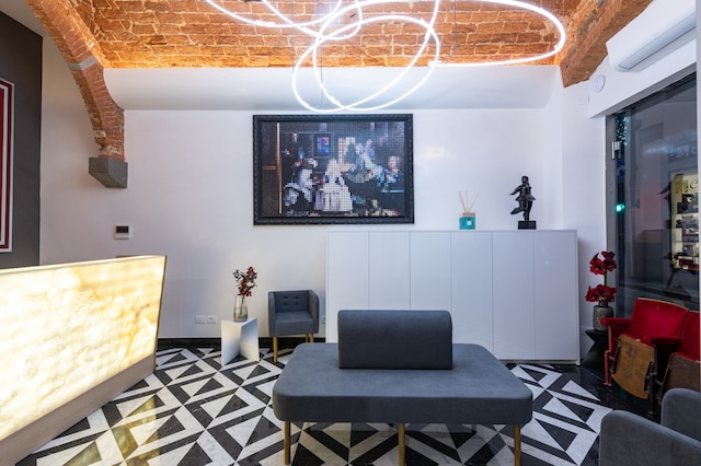 カイロス バイ フローレンス アート アパートメンツ