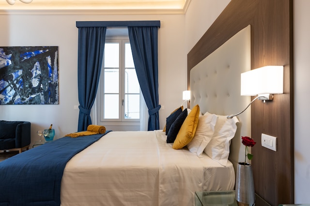 カイロス バイ フローレンス アート アパートメンツ