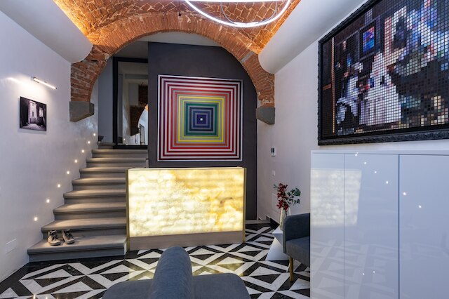 カイロス バイ フローレンス アート アパートメンツ