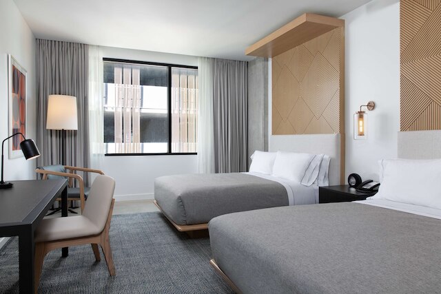 キャノピー バイ ヒルトン オースティン ダウンタウン