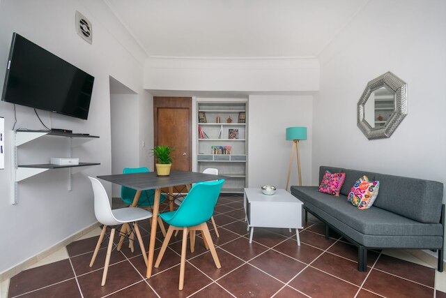 ジーブ ニューリー リノベーテッド コージー パートメン W / テラス アット ラ ローマ