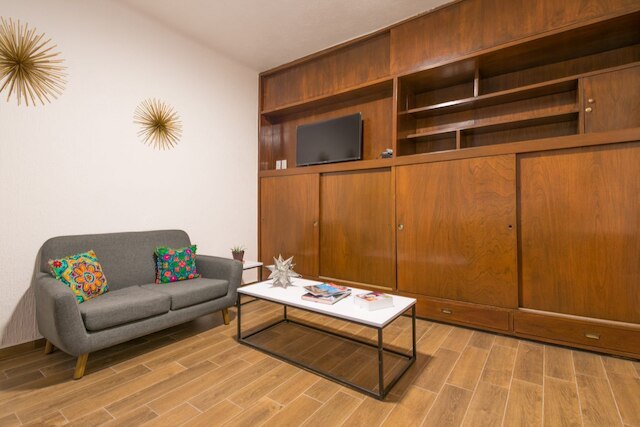 ジーブ コロニア ローマ アット ユア ドアステップ