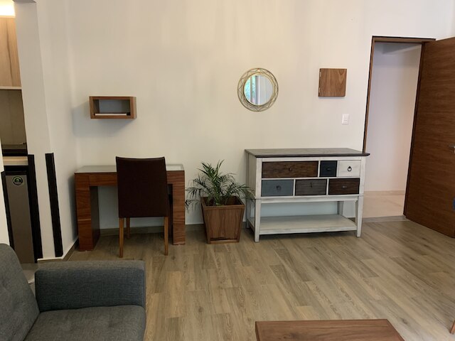 ジーブ アメージングリー ロケート ワン ベッドルーム ロフト