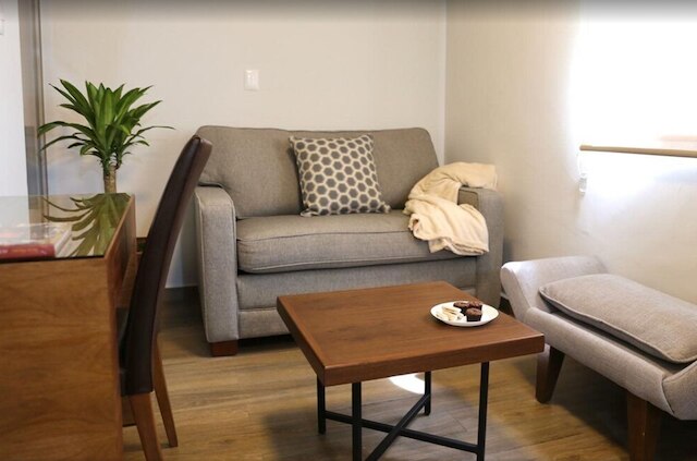 ジーブ アフォーダブル モダン / ラグジュアリー 1 ベッドルーム アパートメント