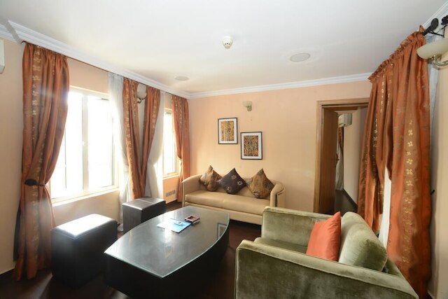 カーライル ホテル