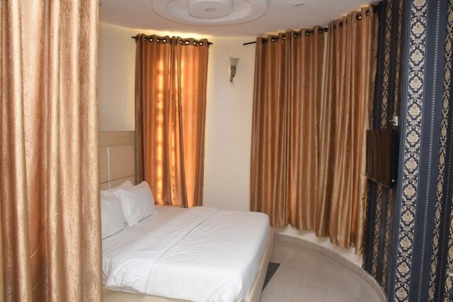 カーライル ホテル