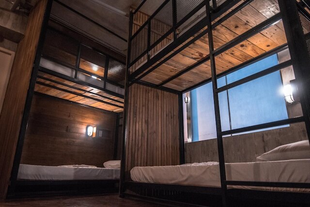 コネクター ホステル