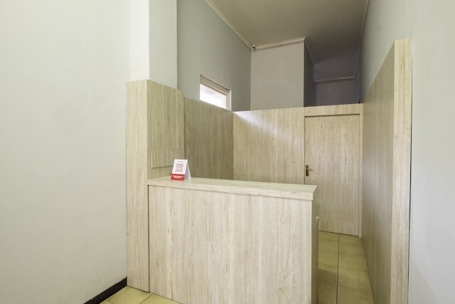 ホテル O ザ カリンズ ゲストハウス シャリア