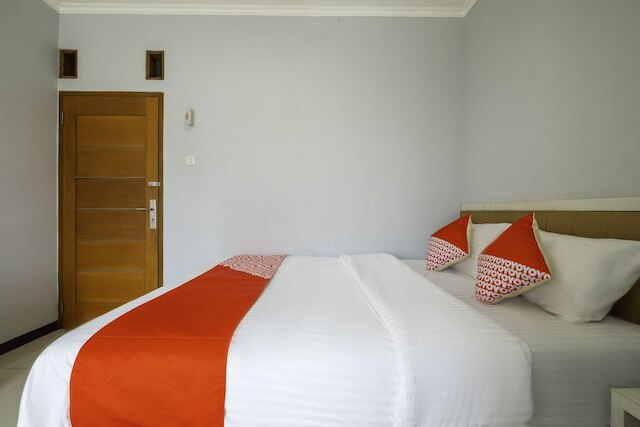 ホテル O ザ カリンズ ゲストハウス シャリア