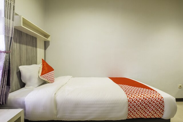 ホテル O ザ カリンズ ゲストハウス シャリア