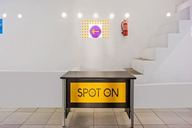 OYO 2277 ルル ホームズ