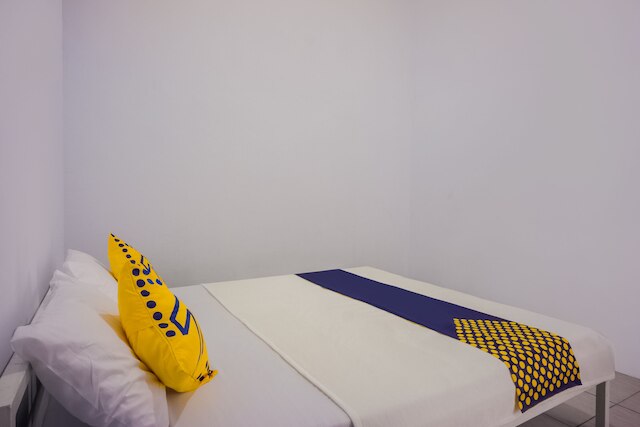 OYO 2277 ルル ホームズ