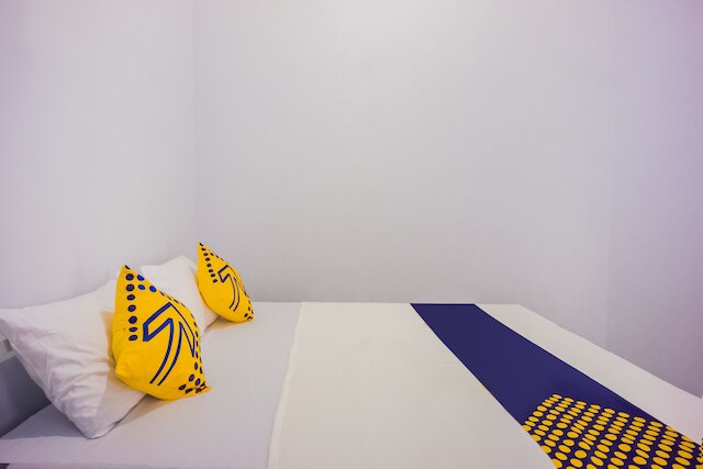 OYO 2277 ルル ホームズ