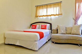 ホテル O ポンドック ディアン シャリア