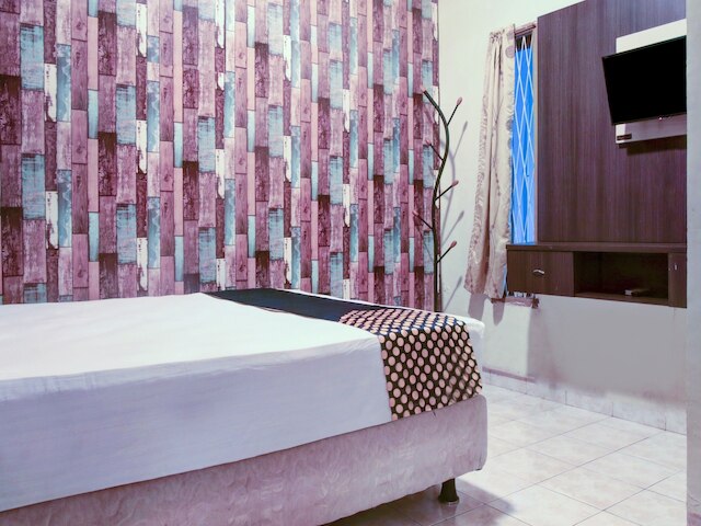 SPOT ON 2375 ファリスホームステイ