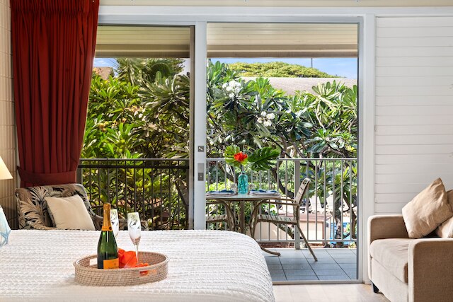 ナピリショアーズ D229 スタジオベッドルームコンド バイ レッドオーニング