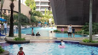 フェイマス サービス スイーツ アット タイムズ スクエア