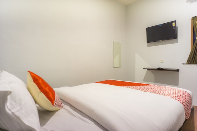 OYO 1811 シトラ アングレック