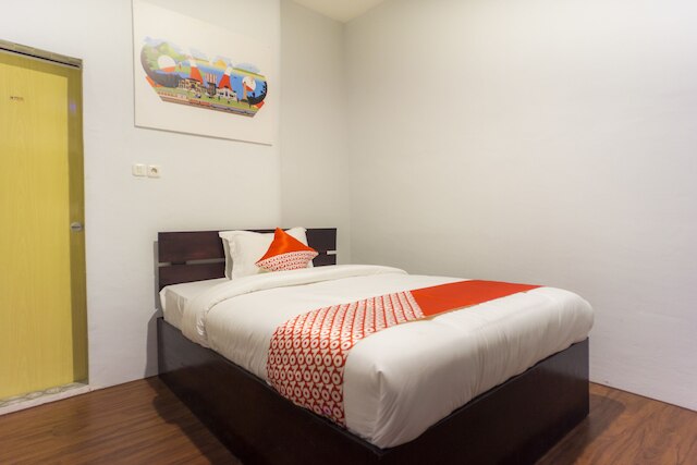 OYO 1811 シトラ アングレック