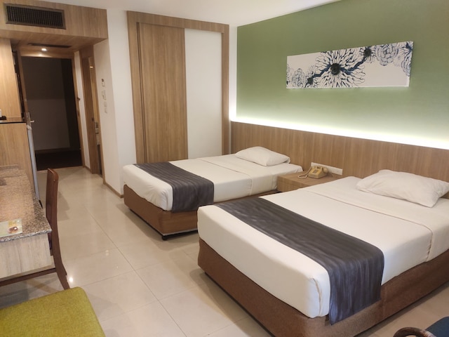 ホテル キングストン イン