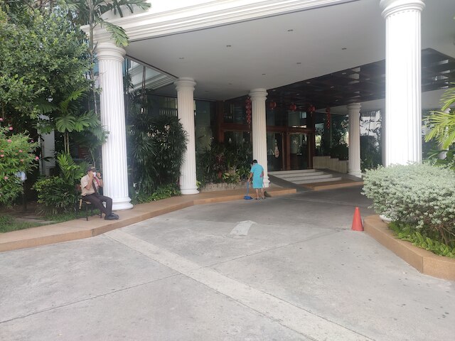 ホテル キングストン イン