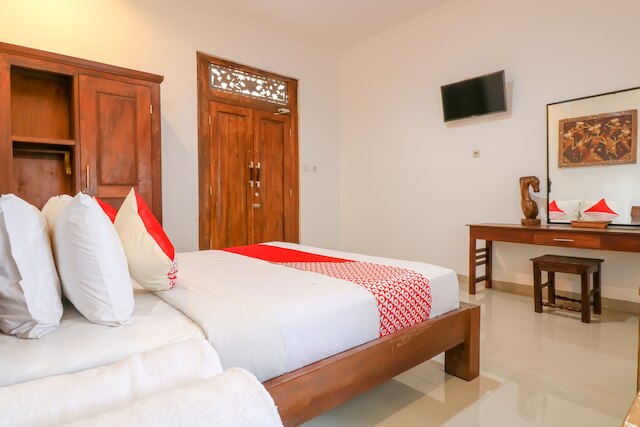 OYO 2607 メン ベバス レジデンス