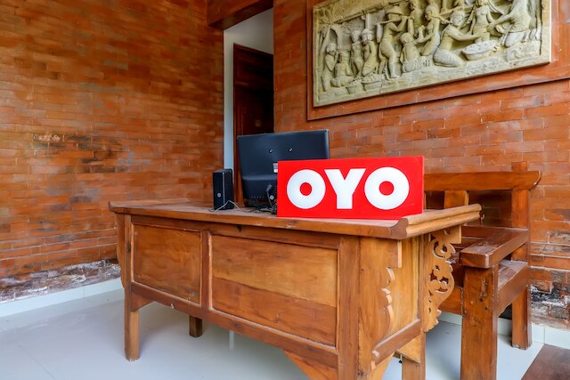 OYO 2607 メン ベバス レジデンス