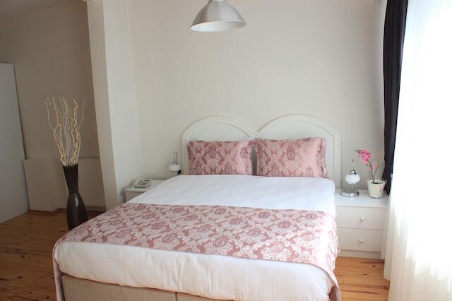 バシリカ ゲストハウス