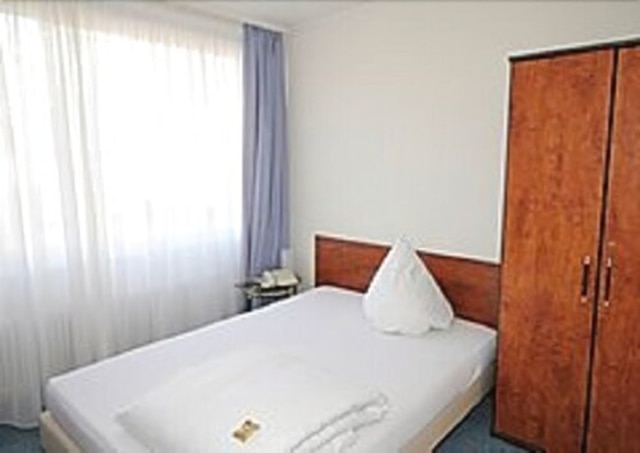 ホテル アルファ