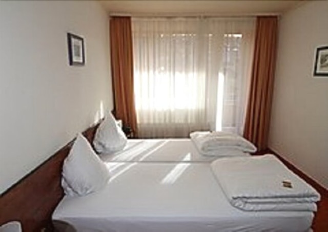 ホテル アルファ