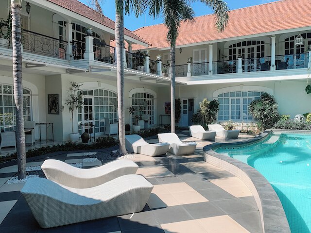 カーサ アルティスタ バイ ヴィラ クレスナ