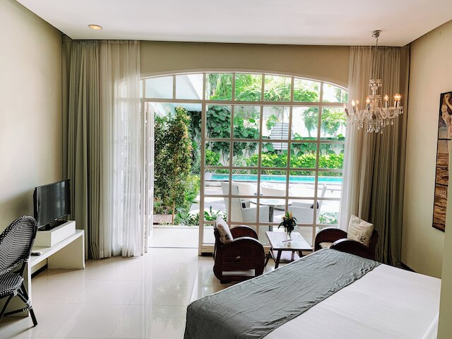 カーサ アルティスタ バイ ヴィラ クレスナ