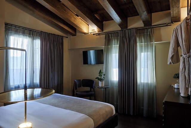 アテネ 1890 ホテル & スパ