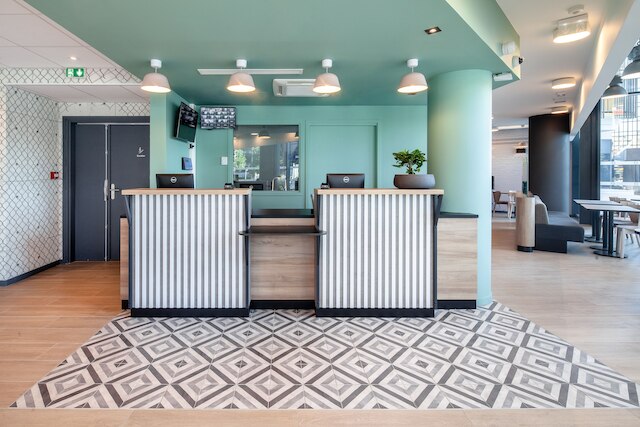 B&B ホテル パリ ポルト・ド・バニョレ