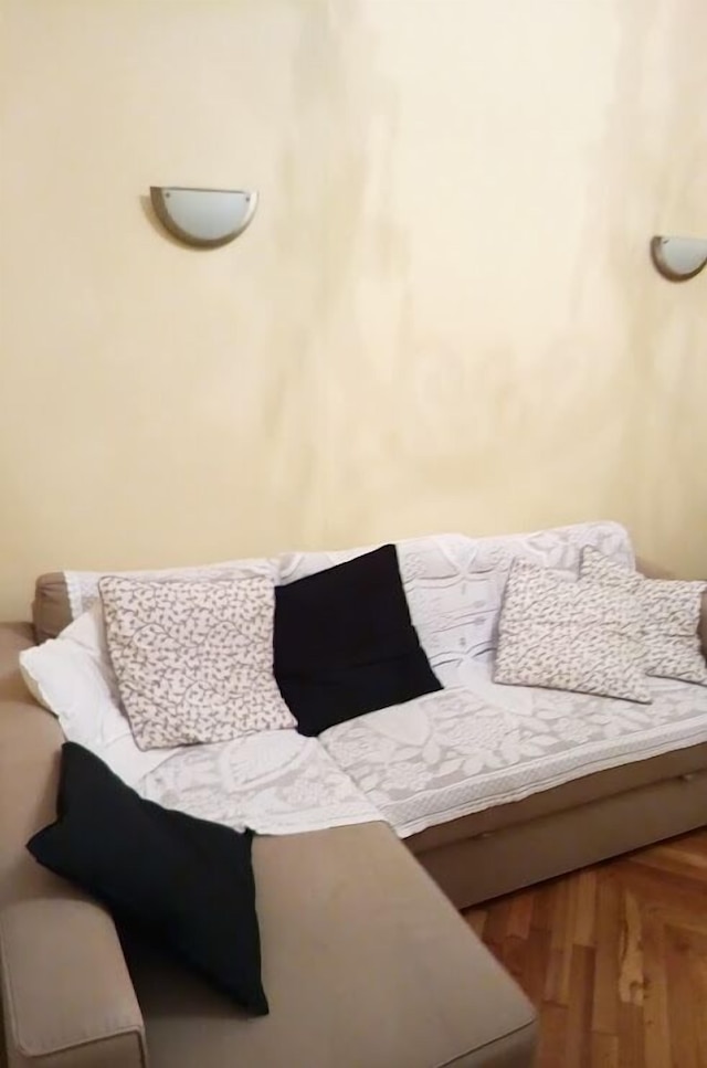 エレガント アパートメント、考古学博物館に隣接