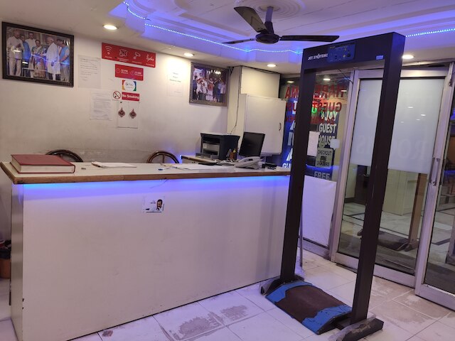 ホテル ハレ ラマ デラックス