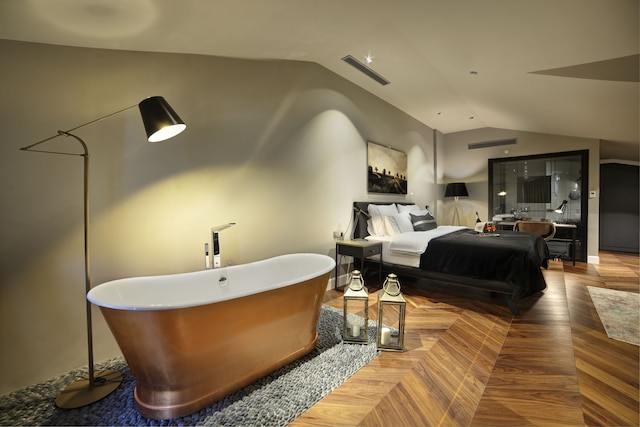 39 カラミス マリーナ ホテル